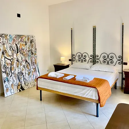 בית הארחה Matrimoniale Con Idromassaggio נאפולי