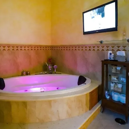 Matrimoniale Con Idromassaggio Vendégház 4*