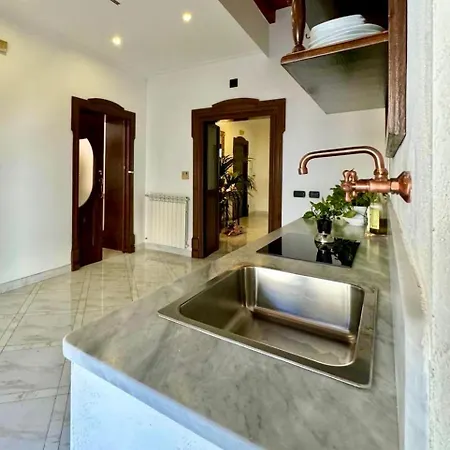Vendégház Matrimoniale Con Idromassaggio 4*