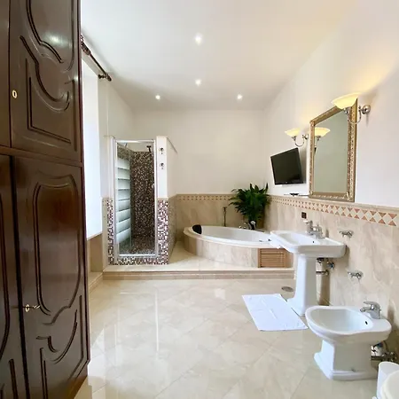 Гостевой дом Matrimoniale Con Idromassaggio